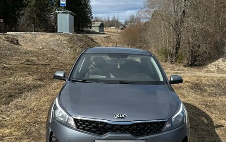KIA Rio IV, 2020 год, 1 850 000 рублей, 2 фотография