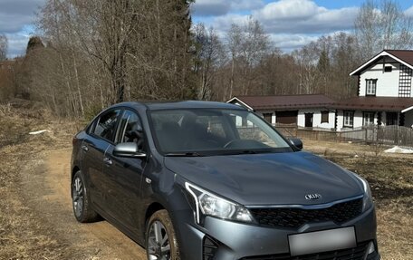 KIA Rio IV, 2020 год, 1 850 000 рублей, 3 фотография