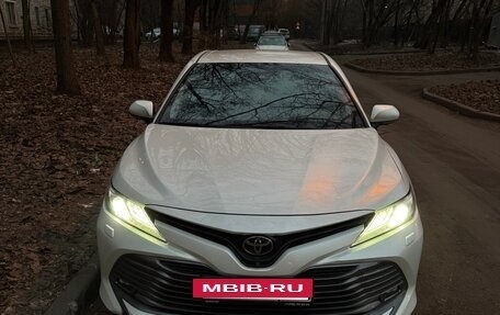 Toyota Camry, 2018 год, 3 150 000 рублей, 5 фотография