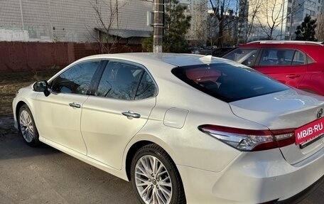 Toyota Camry, 2018 год, 3 150 000 рублей, 12 фотография