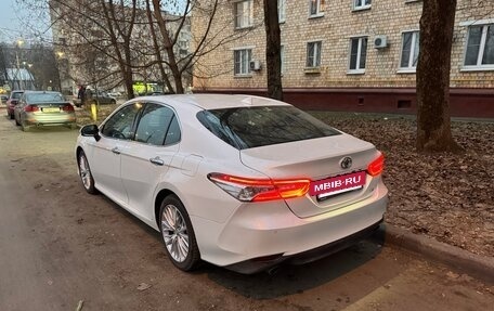 Toyota Camry, 2018 год, 3 150 000 рублей, 11 фотография