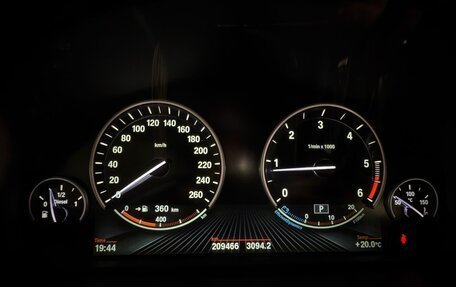 BMW 5 серия, 2014 год, 2 350 000 рублей, 13 фотография