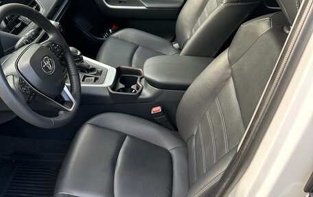 Toyota RAV4, 2022 год, 3 500 000 рублей, 8 фотография