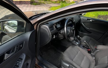 Volkswagen Jetta VI, 2012 год, 920 000 рублей, 11 фотография