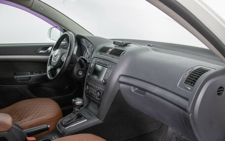 Skoda Octavia, 2011 год, 750 000 рублей, 9 фотография