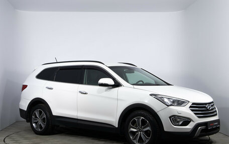 Hyundai Santa Fe III рестайлинг, 2015 год, 1 970 000 рублей, 3 фотография