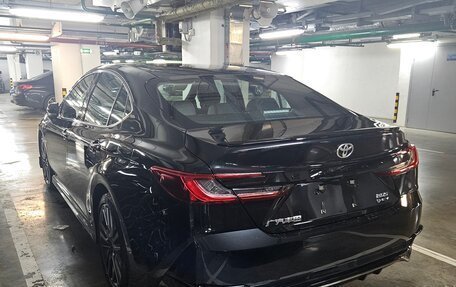 Toyota Camry, 2024 год, 3 990 000 рублей, 4 фотография