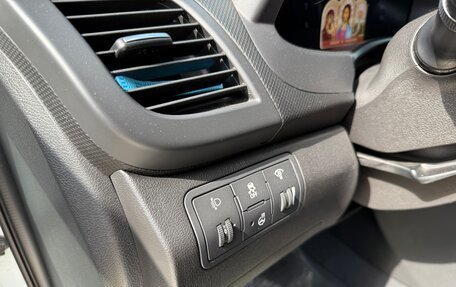 Hyundai Solaris II рестайлинг, 2015 год, 1 500 000 рублей, 11 фотография