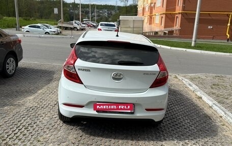 Hyundai Solaris II рестайлинг, 2015 год, 1 500 000 рублей, 6 фотография
