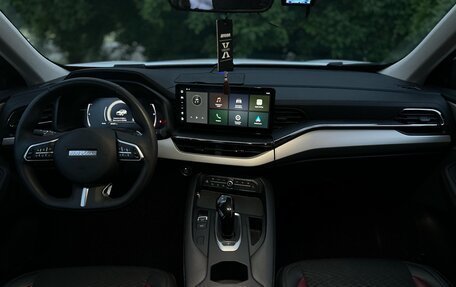 Haval F7 I, 2022 год, 2 200 000 рублей, 11 фотография
