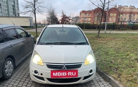 Mitsubishi Colt VI рестайлинг, 2005 год, 200 000 рублей, 7 фотография