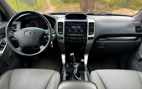 Toyota Land Cruiser Prado 120 рестайлинг, 2008 год, 2 050 000 рублей, 15 фотография