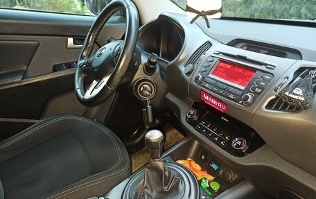 KIA Sportage III, 2010 год, 1 050 000 рублей, 6 фотография