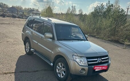 Mitsubishi Pajero IV, 2008 год, 1 000 000 рублей, 8 фотография