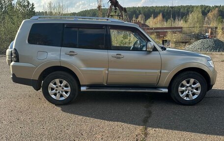 Mitsubishi Pajero IV, 2008 год, 1 000 000 рублей, 12 фотография