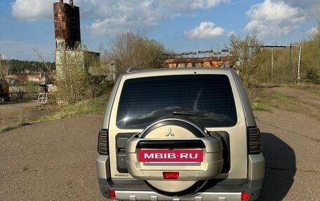 Mitsubishi Pajero IV, 2008 год, 1 000 000 рублей, 14 фотография