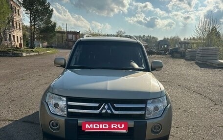 Mitsubishi Pajero IV, 2008 год, 1 000 000 рублей, 11 фотография