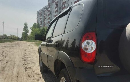 Chevrolet Niva I рестайлинг, 2016 год, 950 000 рублей, 2 фотография