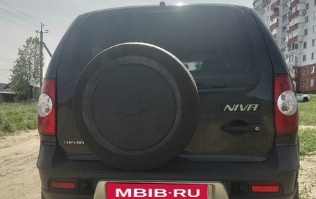 Chevrolet Niva I рестайлинг, 2016 год, 950 000 рублей, 7 фотография