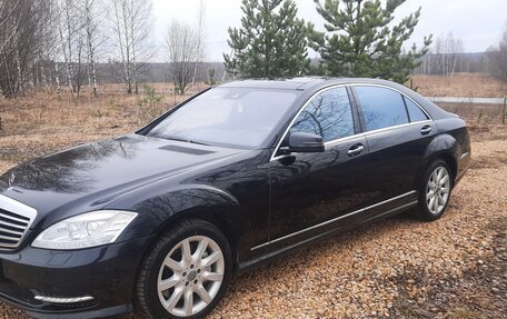 Mercedes-Benz S-Класс, 2011 год, 1 590 000 рублей, 1 фотография