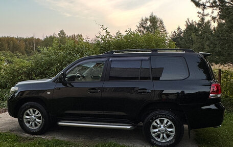Toyota Land Cruiser 200, 2007 год, 3 000 000 рублей, 1 фотография