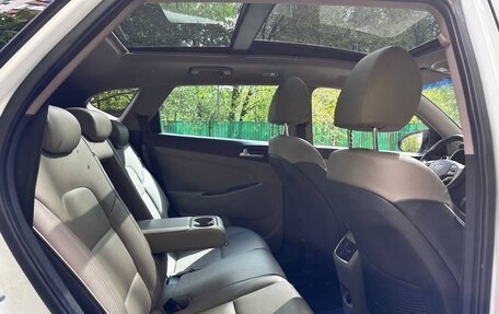 Hyundai Tucson III, 2019 год, 2 750 000 рублей, 18 фотография