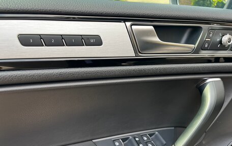 Volkswagen Touareg III, 2018 год, 3 600 000 рублей, 9 фотография