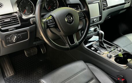 Volkswagen Touareg III, 2018 год, 3 600 000 рублей, 12 фотография