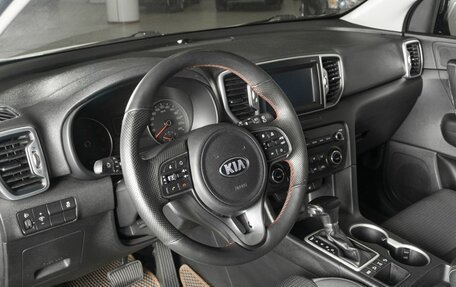 KIA Sportage IV рестайлинг, 2018 год, 2 134 200 рублей, 4 фотография