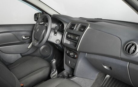 Renault Logan II, 2015 год, 584 500 рублей, 5 фотография