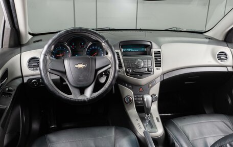 Chevrolet Cruze II, 2012 год, 699 000 рублей, 6 фотография