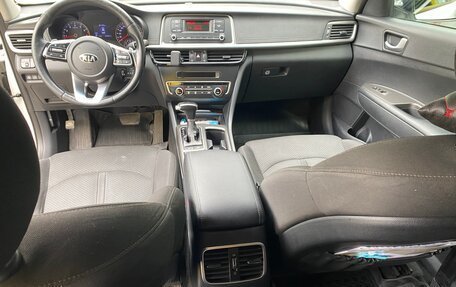 KIA Optima IV, 2019 год, 1 580 000 рублей, 11 фотография