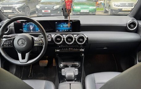 Mercedes-Benz CLA, 2020 год, 2 800 000 рублей, 21 фотография