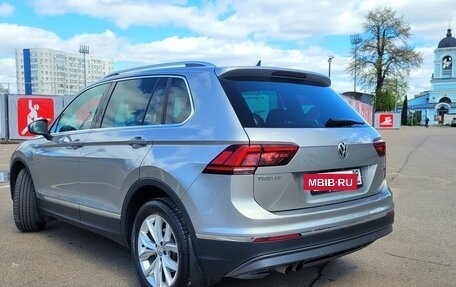 Volkswagen Tiguan II, 2017 год, 2 150 000 рублей, 3 фотография