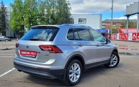 Volkswagen Tiguan II, 2017 год, 2 150 000 рублей, 5 фотография