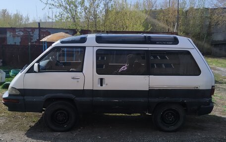 Toyota MasterAce Surf, 1989 год, 170 000 рублей, 4 фотография
