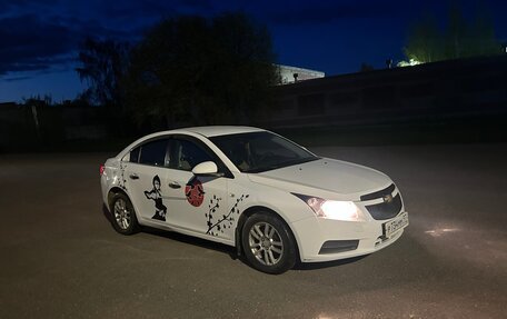 Chevrolet Cruze II, 2012 год, 690 000 рублей, 8 фотография