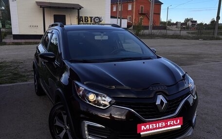Renault Kaptur I рестайлинг, 2018 год, 1 660 000 рублей, 2 фотография