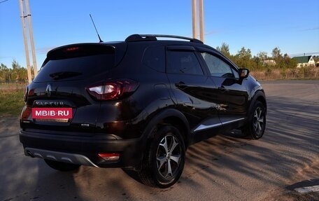 Renault Kaptur I рестайлинг, 2018 год, 1 660 000 рублей, 7 фотография
