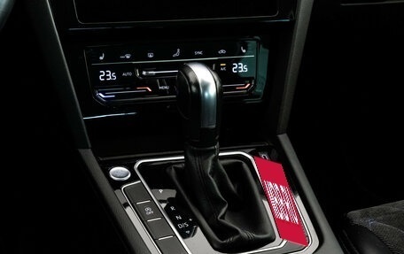 Volkswagen Passat B8 рестайлинг, 2020 год, 2 199 000 рублей, 15 фотография
