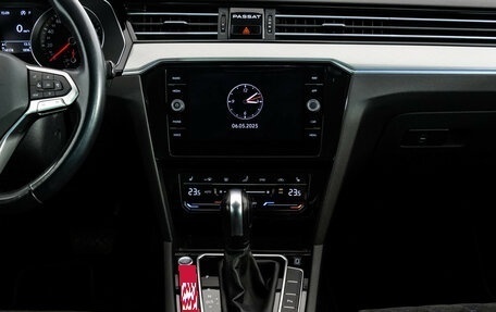 Volkswagen Passat B8 рестайлинг, 2020 год, 2 199 000 рублей, 16 фотография