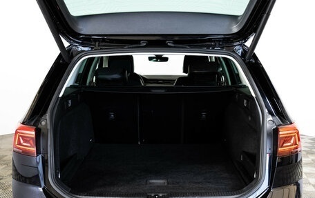 Volkswagen Passat B8 рестайлинг, 2020 год, 2 199 000 рублей, 24 фотография