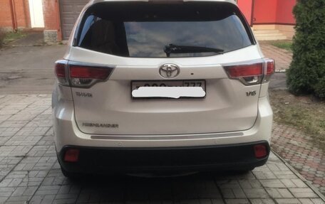 Toyota Highlander III, 2014 год, 2 750 000 рублей, 2 фотография