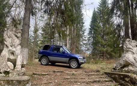 Toyota RAV4, 1998 год, 419 000 рублей, 2 фотография