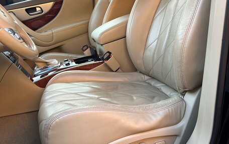 Infiniti FX II, 2013 год, 1 950 000 рублей, 9 фотография