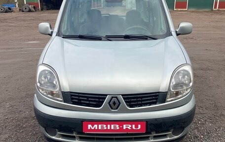 Renault Kangoo II рестайлинг, 2008 год, 570 000 рублей, 9 фотография