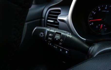 KIA Rio IV, 2021 год, 1 559 000 рублей, 13 фотография