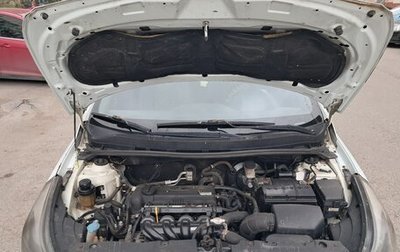 Hyundai Solaris II рестайлинг, 2016 год, 400 000 рублей, 1 фотография