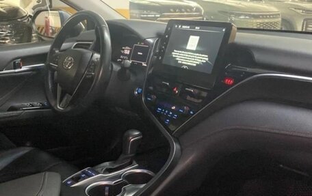 Toyota Camry, 2022 год, 3 492 000 рублей, 5 фотография