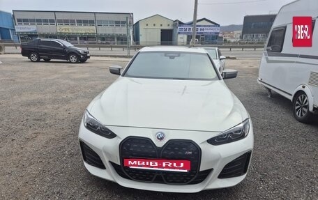 BMW i4, 2022 год, 6 365 342 рублей, 2 фотография
